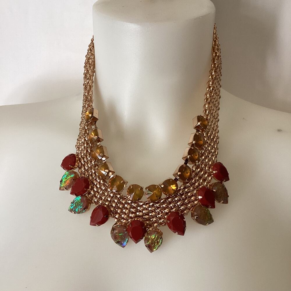 1803NWT Fashion Jewelry 18" Brown Beads on gold 5 layer band w/Matching Earrings